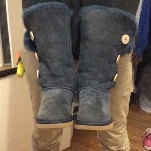Blue uggs